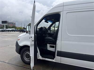 2024 Mercedes-Benz Sprinter 2500   - Photo 16 - Dallas, TX 75252