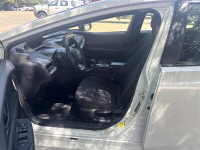2024 Toyota Prius LE   - Photo 17 - Dallas, TX 75252