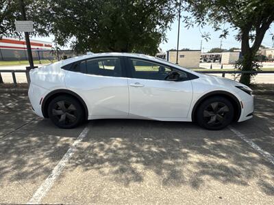 2024 Toyota Prius LE   - Photo 10 - Dallas, TX 75252