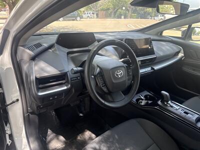 2024 Toyota Prius LE   - Photo 19 - Dallas, TX 75252