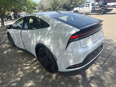 2024 Toyota Prius LE   - Photo 5 - Dallas, TX 75252
