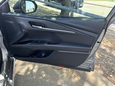 2026 Toyota Camry SE   - Photo 12 - Dallas, TX 75252