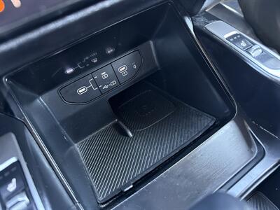 2024 Kia Sorento S   - Photo 33 - Dallas, TX 75252