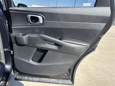 2024 Kia Sorento S   - Photo 13 - Dallas, TX 75252