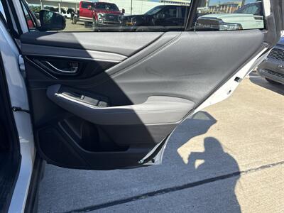 2025 Subaru Outback Onyx Edition   - Photo 13 - Dallas, TX 75252