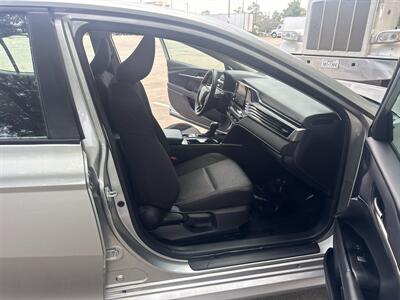 2025 Toyota Camry LE Hybrid - Photo 17 - Dallas, TX 75252