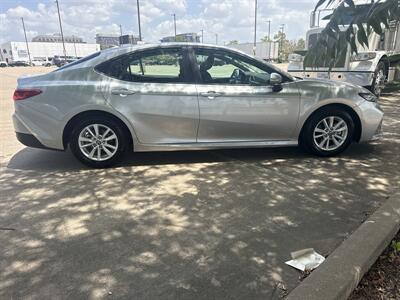 2025 Toyota Camry LE Hybrid - Photo 8 - Dallas, TX 75252
