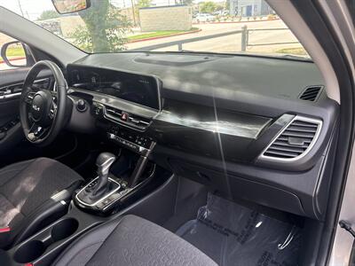 2025 Kia Seltos S   - Photo 20 - Dallas, TX 75252