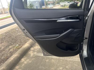 2025 Kia Seltos S   - Photo 11 - Dallas, TX 75252
