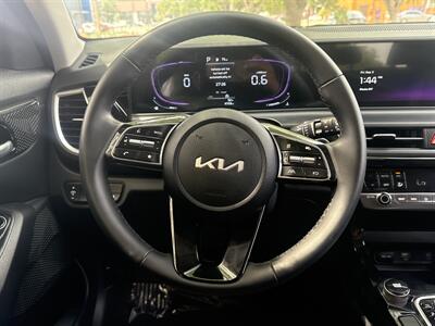 2025 Kia Seltos S   - Photo 23 - Dallas, TX 75252