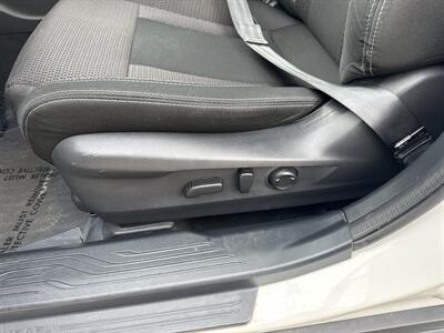 2024 Subaru Outback Premium   - Photo 17 - Dallas, TX 75252