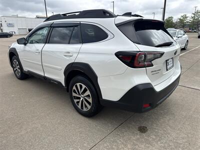 2024 Subaru Outback Premium   - Photo 5 - Dallas, TX 75252