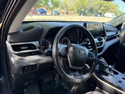 2023 Toyota Highlander L   - Photo 19 - Dallas, TX 75252