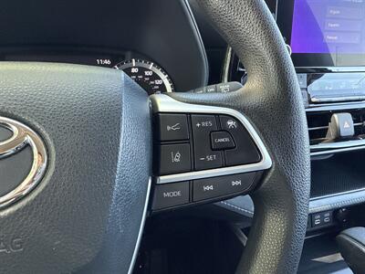 2023 Toyota Highlander L   - Photo 25 - Dallas, TX 75252