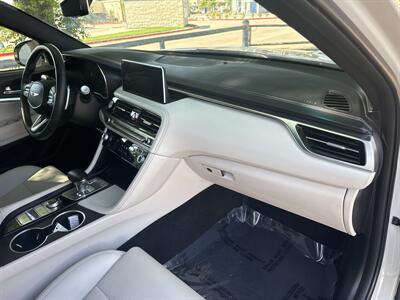 2025 Genesis G70 2.5T Standard   - Photo 36 - Dallas, TX 75252