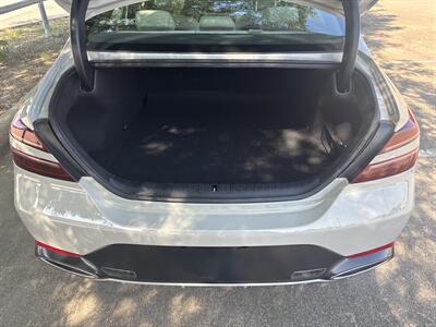2025 Genesis G70 2.5T Standard   - Photo 16 - Dallas, TX 75252