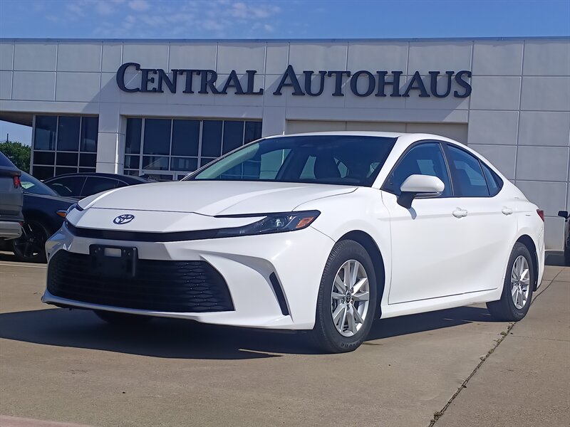 2025 Toyota Camry LE - Photo 1 - Dallas, TX 75252
