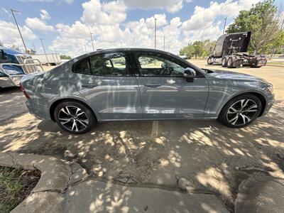 2024 Volvo S60 B5 Core Dark Theme   - Photo 8 - Dallas, TX 75252