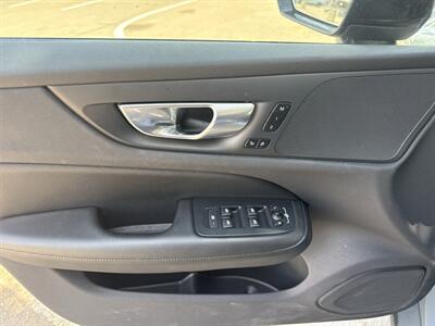 2024 Volvo S60 B5 Core Dark Theme   - Photo 12 - Dallas, TX 75252