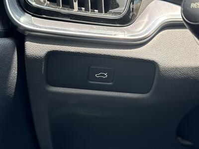 2024 Volvo S60 B5 Core Dark Theme   - Photo 33 - Dallas, TX 75252