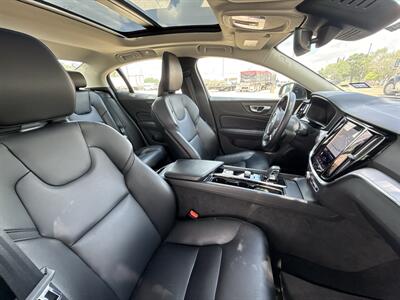 2024 Volvo S60 B5 Core Dark Theme   - Photo 38 - Dallas, TX 75252