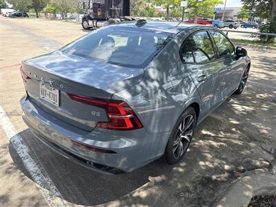 2024 Volvo S60 B5 Core Dark Theme   - Photo 7 - Dallas, TX 75252