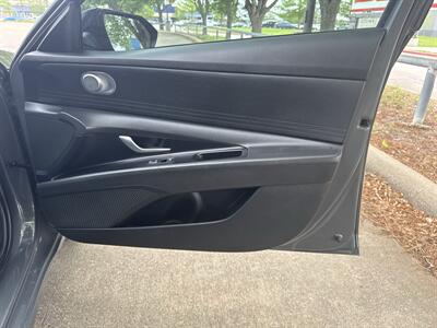 2025 Hyundai ELANTRA SE   - Photo 11 - Dallas, TX 75252
