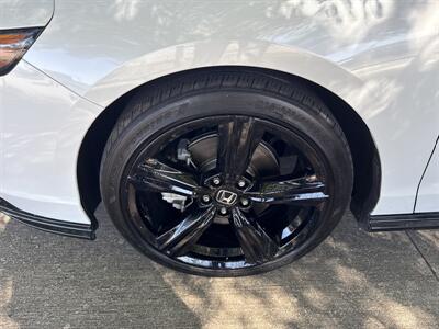 2025 Honda Accord Hybrid Sport-L   - Photo 38 - Dallas, TX 75252