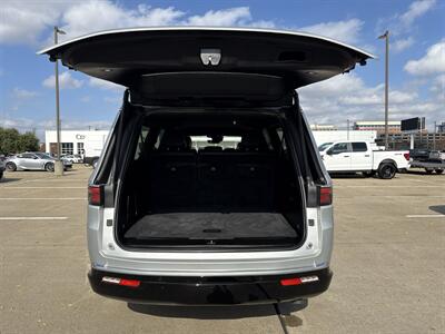 2025 Jeep Wagoneer L Series II   - Photo 15 - Dallas, TX 75252