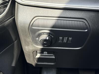 2025 Jeep Wagoneer L Series II   - Photo 35 - Dallas, TX 75252