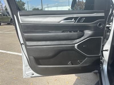 2025 Jeep Wagoneer L Series II   - Photo 10 - Dallas, TX 75252