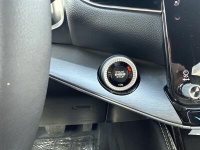 2025 Jeep Wagoneer L Series II   - Photo 33 - Dallas, TX 75252