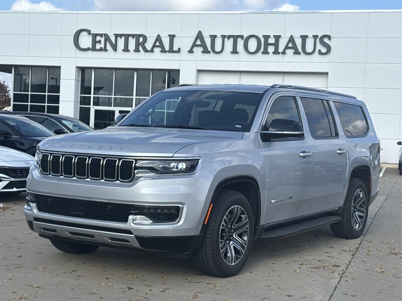 2025 Jeep Wagoneer L Series II   - Photo 1 - Dallas, TX 75252