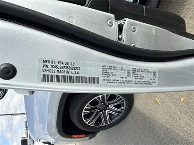 2025 Jeep Wagoneer L Series II   - Photo 45 - Dallas, TX 75252