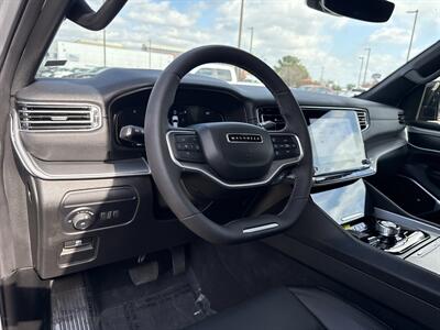 2025 Jeep Wagoneer L Series II   - Photo 24 - Dallas, TX 75252
