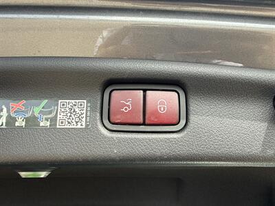 2025 Mercedes-Benz C 300   - Photo 17 - Dallas, TX 75252