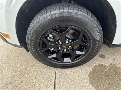 2024 Ford Maverick XLT   - Photo 37 - Dallas, TX 75252