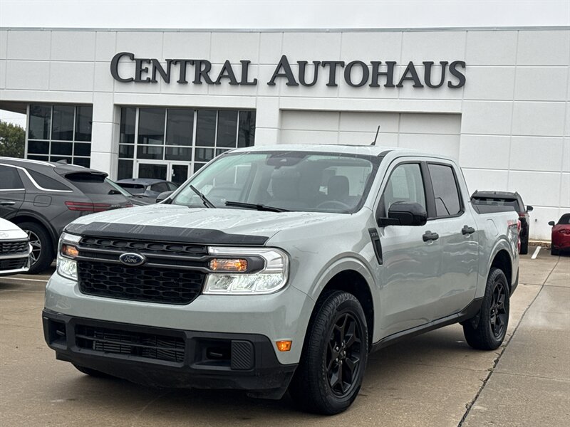 2024 Ford Maverick XLT's photo