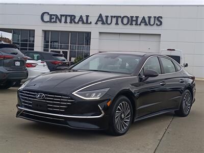 2023 Hyundai Sonata Hybrid SEL   - Photo 1 - Dallas, TX 75252