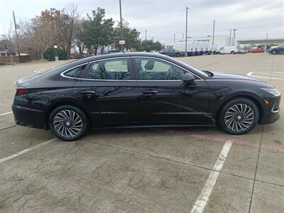 2023 Hyundai Sonata Hybrid SEL   - Photo 10 - Dallas, TX 75252