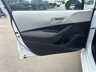 2025 Toyota Corolla LE   - Photo 10 - Dallas, TX 75252