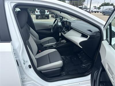 2025 Toyota Corolla LE   - Photo 17 - Dallas, TX 75252