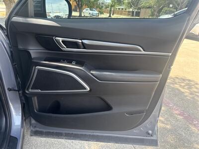 2024 Kia Telluride S   - Photo 23 - Dallas, TX 75252