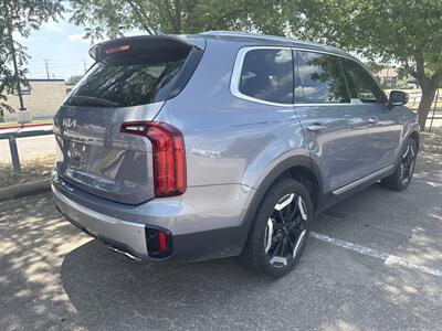 2024 Kia Telluride S   - Photo 7 - Dallas, TX 75252