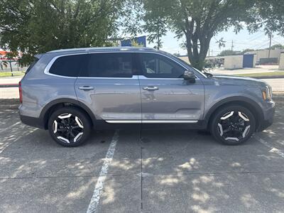 2024 Kia Telluride S   - Photo 8 - Dallas, TX 75252