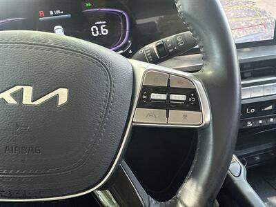 2024 Kia Telluride S   - Photo 30 - Dallas, TX 75252