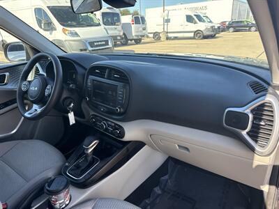 2025 Kia Soul LX   - Photo 20 - Dallas, TX 75252