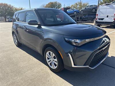 2025 Kia Soul LX   - Photo 8 - Dallas, TX 75252