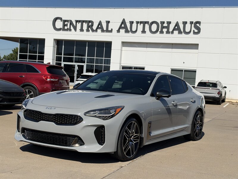 2023 Kia Stinger
