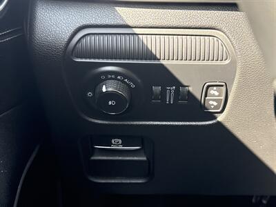 2024 Jeep Wagoneer L Series II - Photo 38 - Dallas, TX 75252